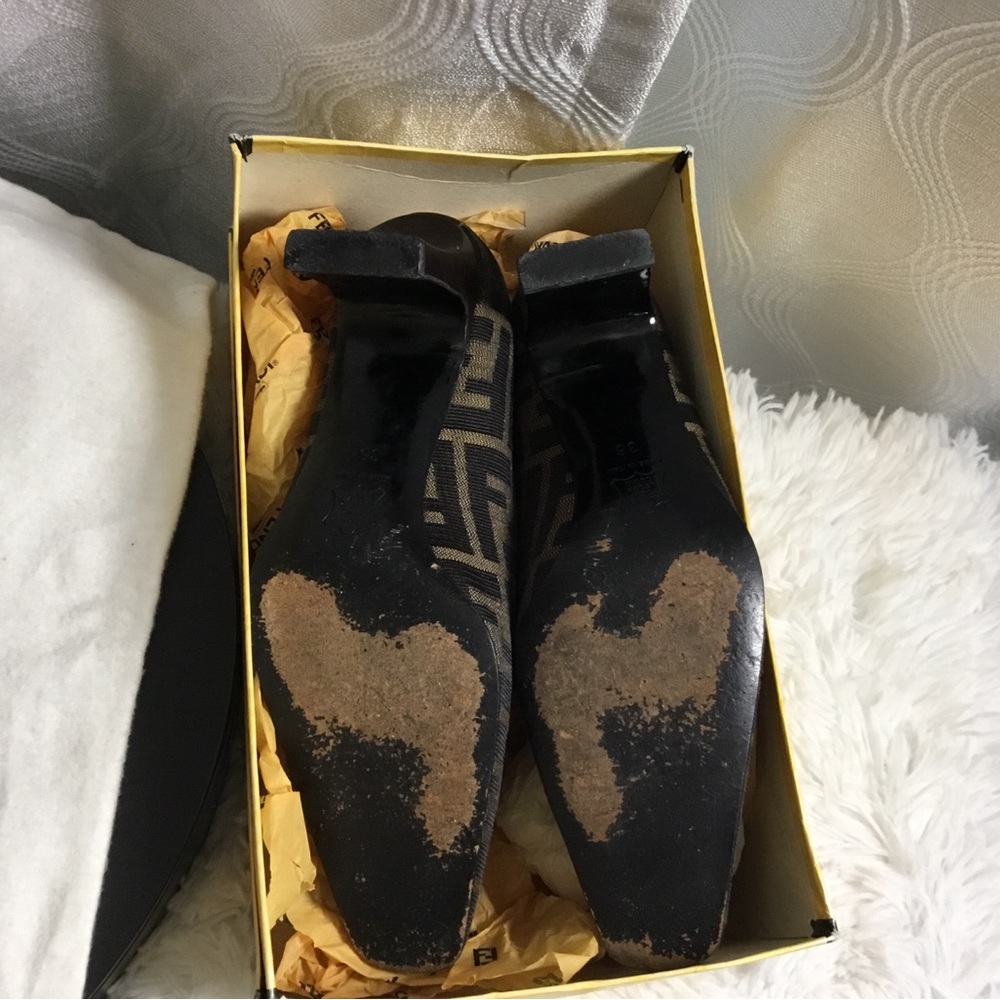 Fendi Brown FF Logo Square-Toe Slip-On Heels - Picture 12 of 15